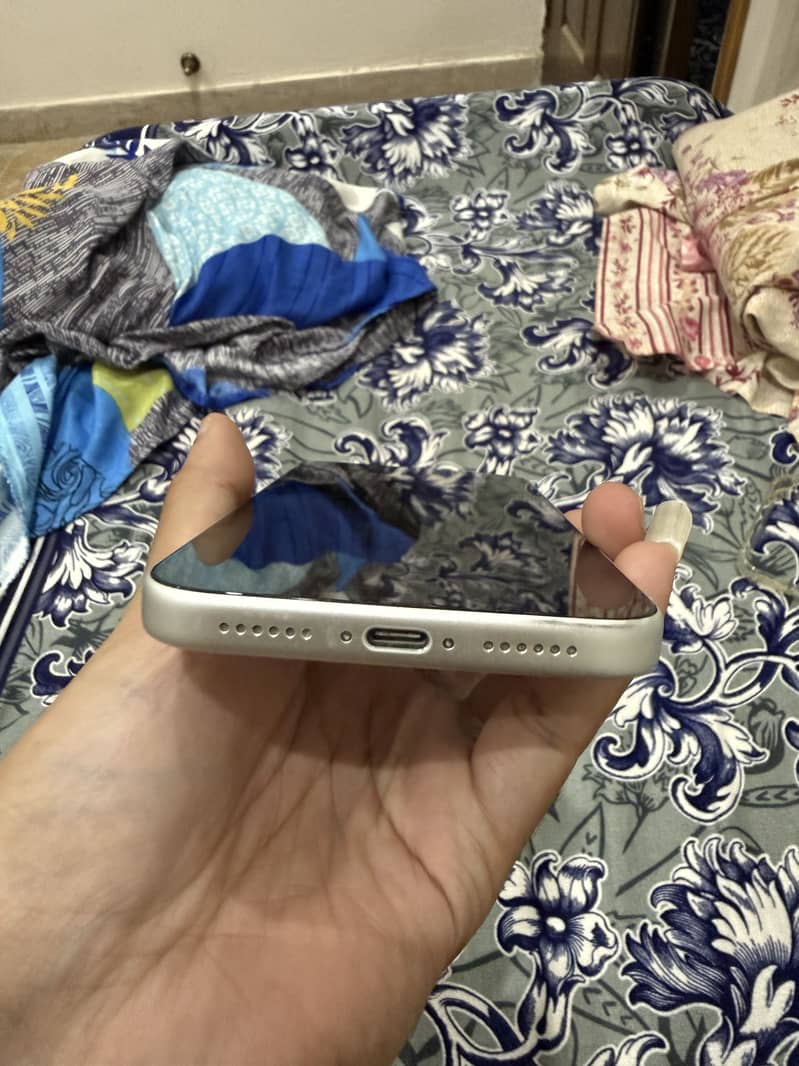 Apple iPhone 17 Pro Max 1