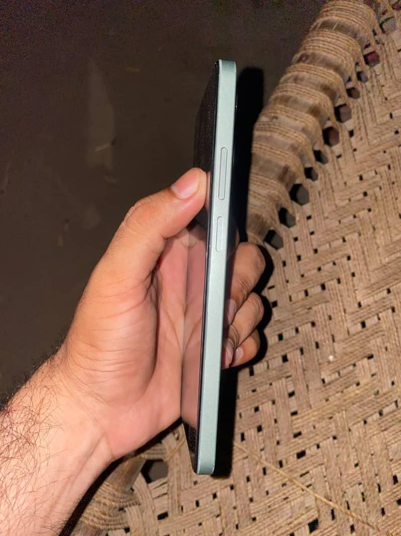 Realme Note 60x 2