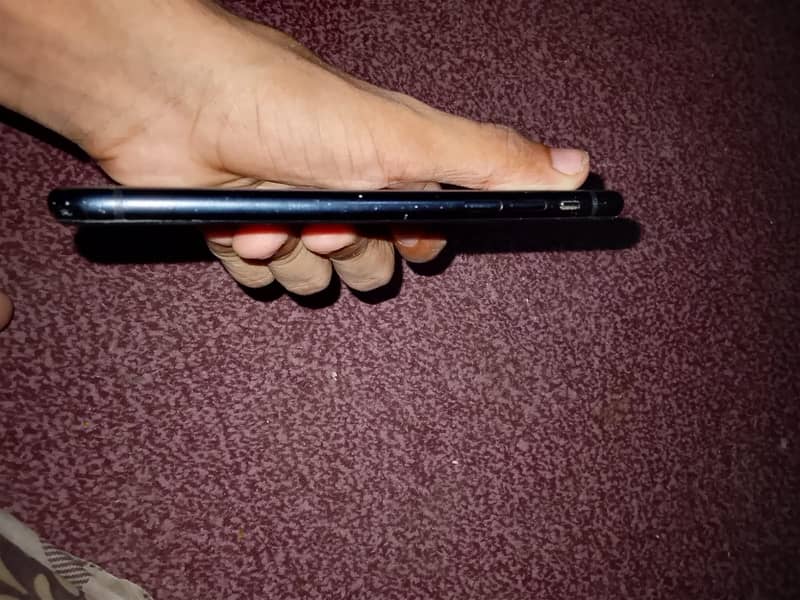 Apple iPhone XR 3