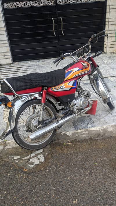 25 model hai