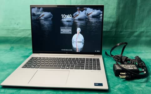 HP ZBook Firefly 16'' G11, Intel Ultra7, 32GB Ram, 512GB SSD