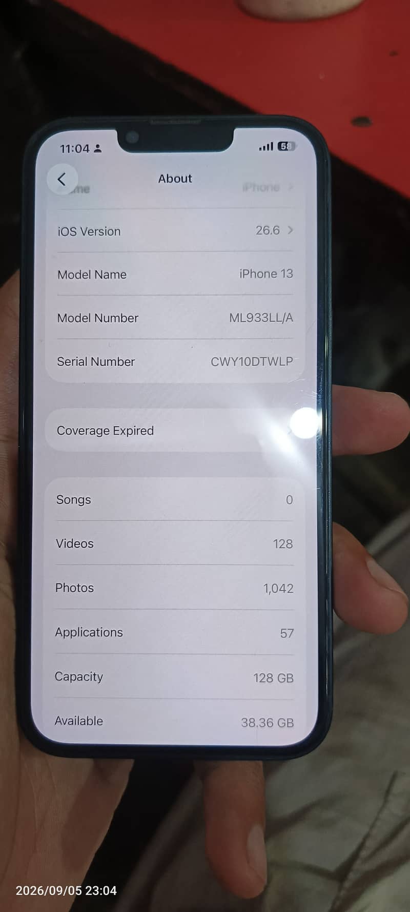 Apple iPhone 13 2