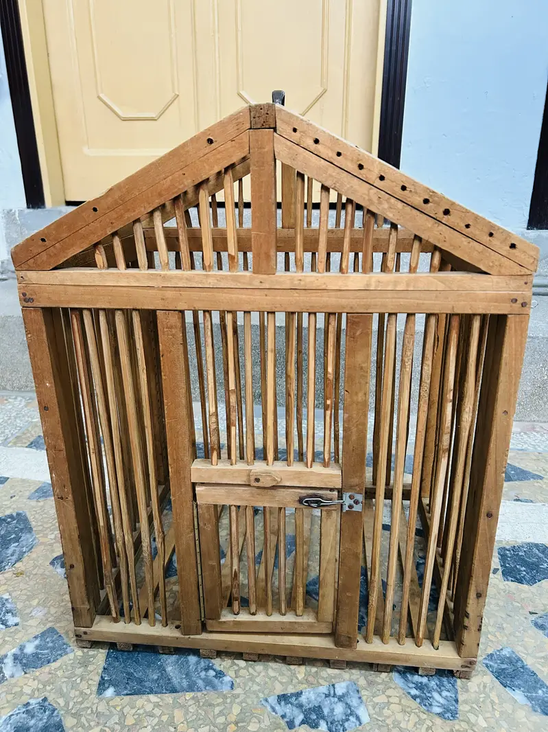 Handmade Wooden Bird Cage / Bird Pinjra | Premium Quality | Like New — photo 2