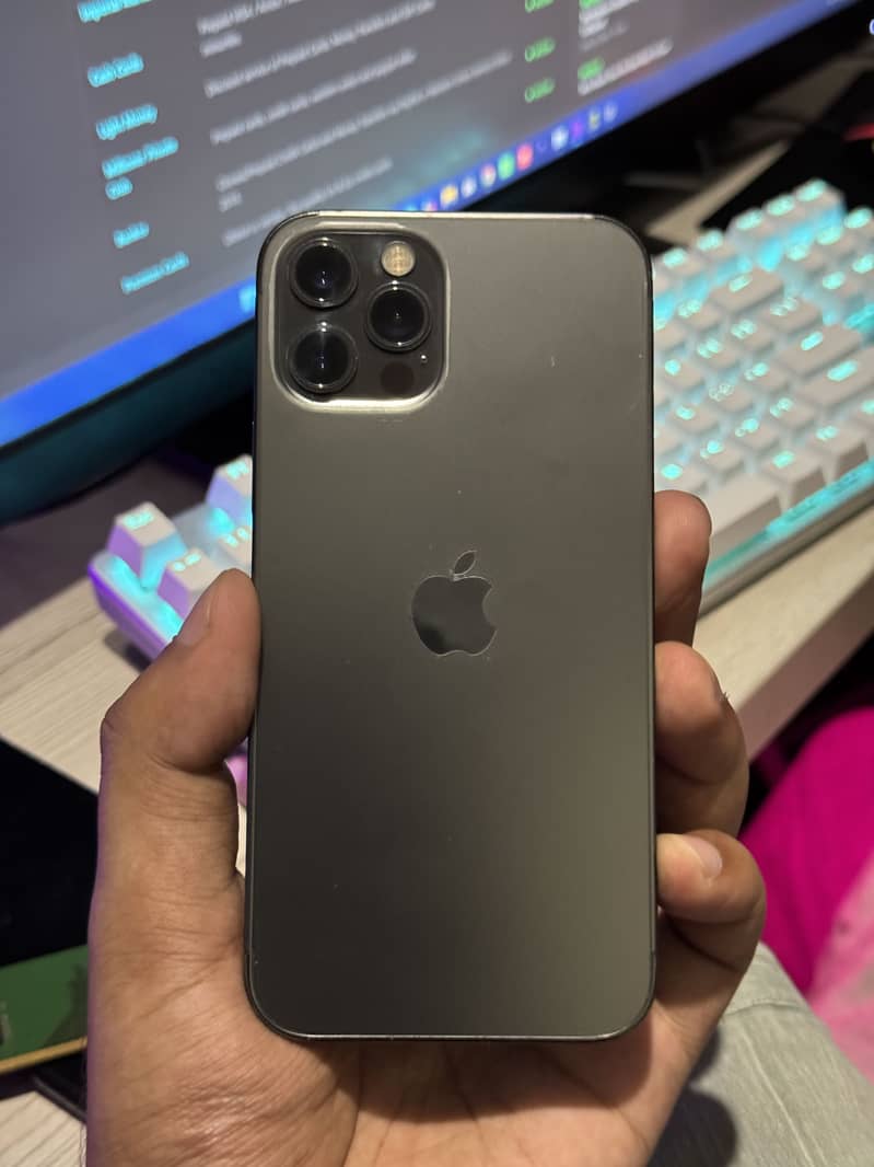 Apple iPhone 12 Pro 1