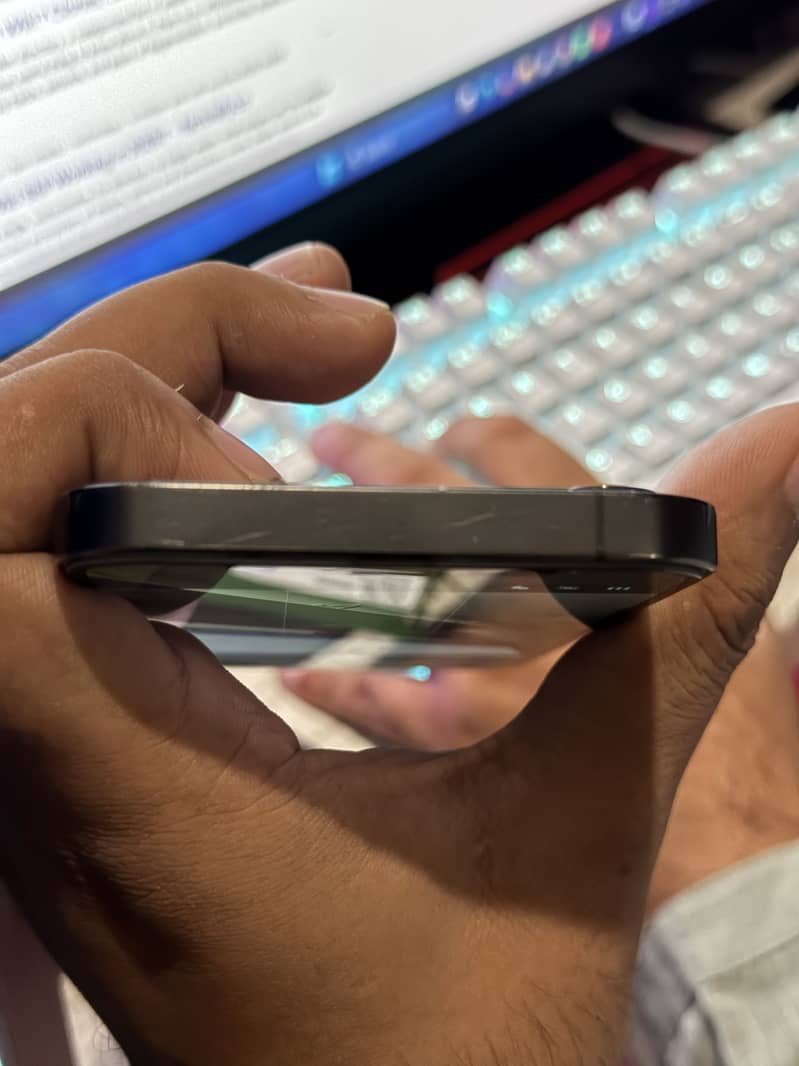 Apple iPhone 12 Pro 3