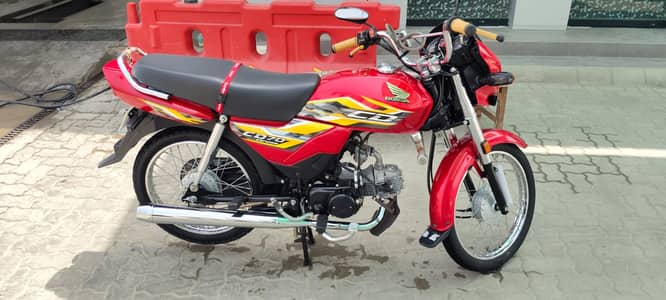 Honda CD 70 Dream 2025