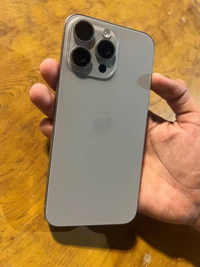 Apple iPhone 15 Pro Max 256 jv