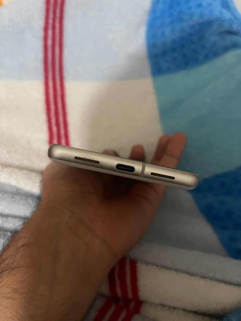 Google Pixel 7 2
