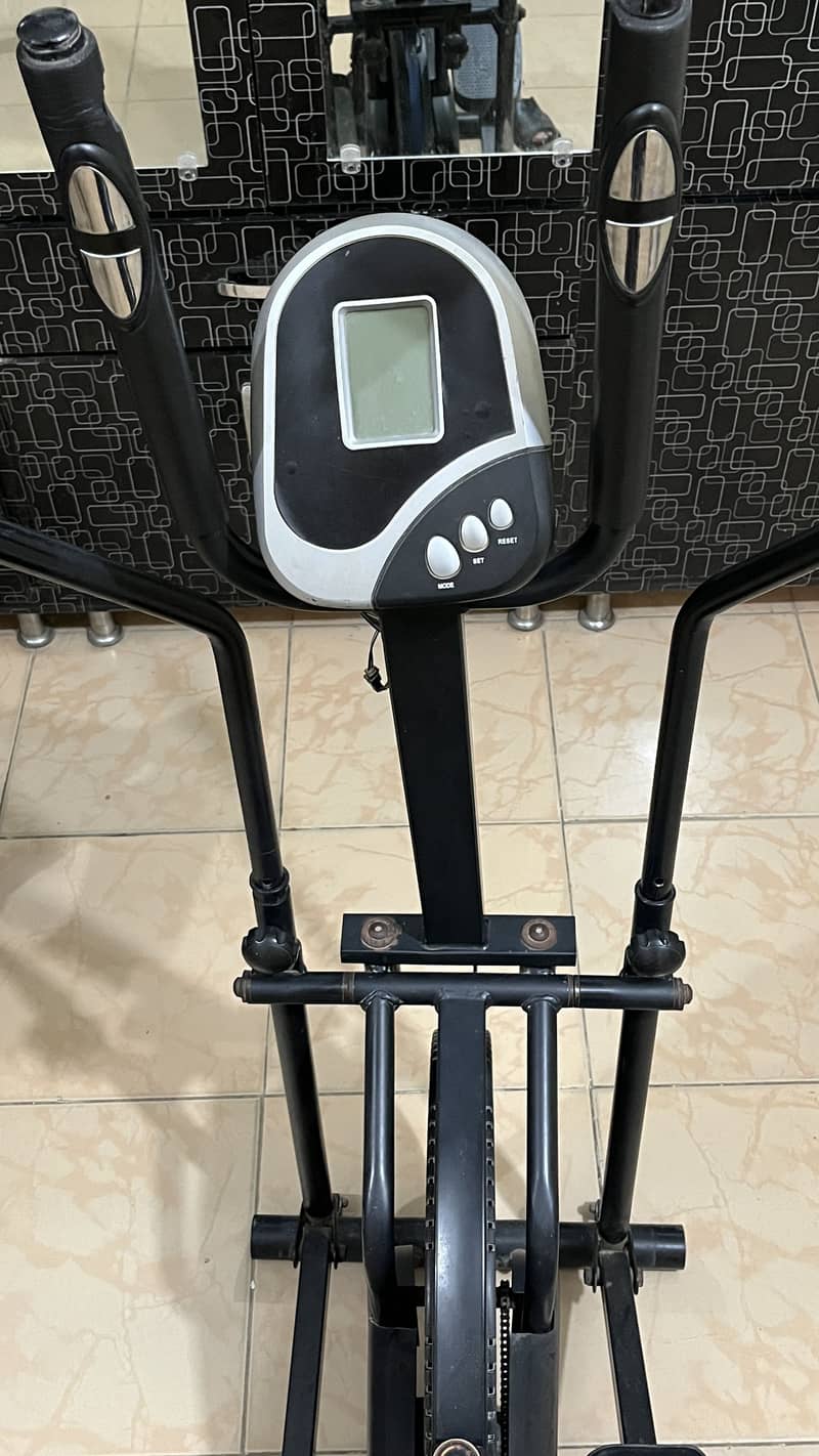 Elliptical cross trainer Machine 3