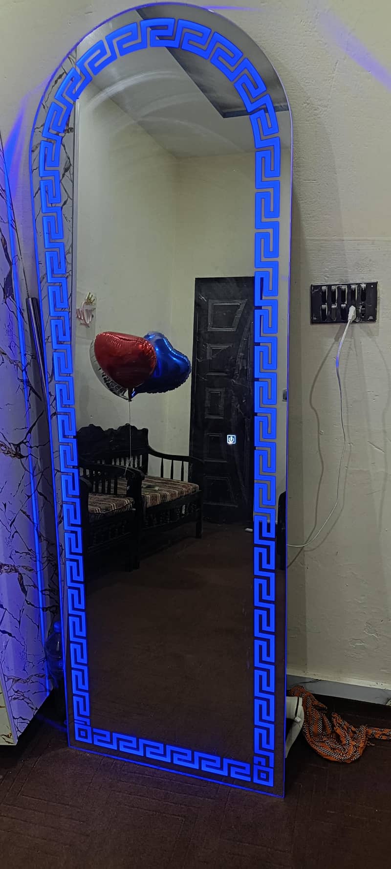 mirror 1