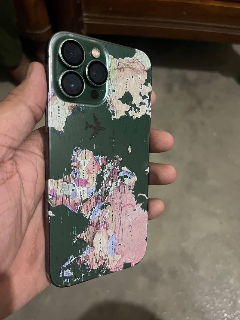 Apple iPhone 13 Pro Max 0