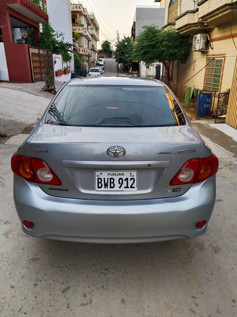 1.8 altis sr 11