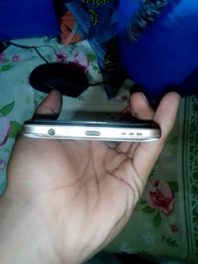 Tecno CAMON 18T 2
