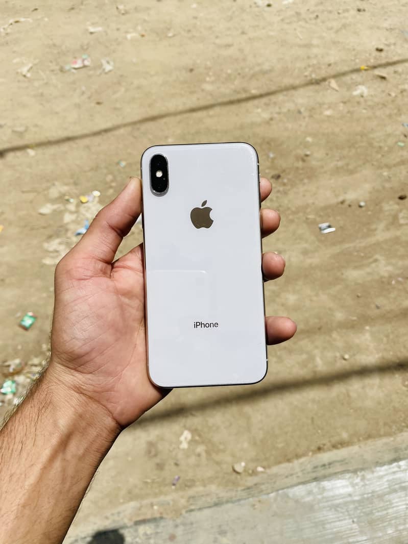 Apple iPhone X 0