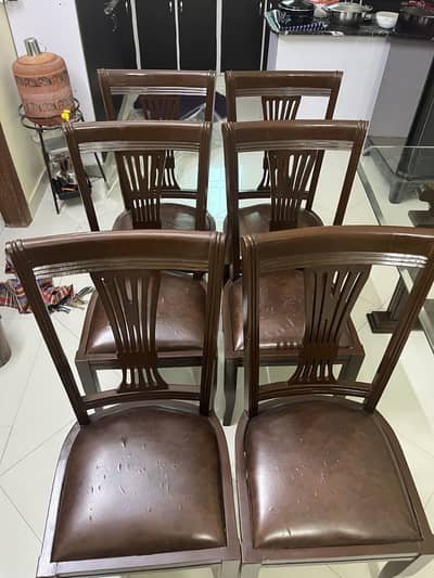 Glass Dining table and 6 Chairs