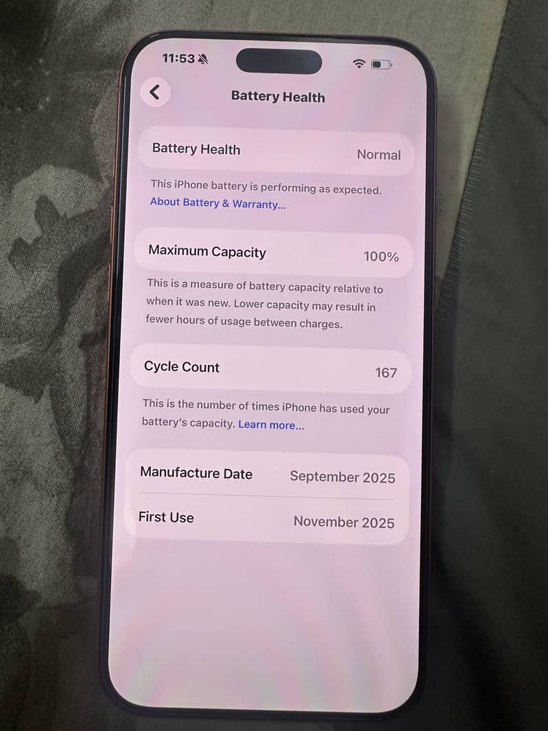 Apple iPhone 17 Pro Max 3