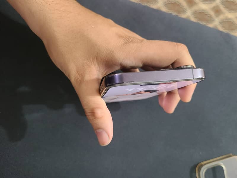 Apple iPhone 14 Pro Max 10