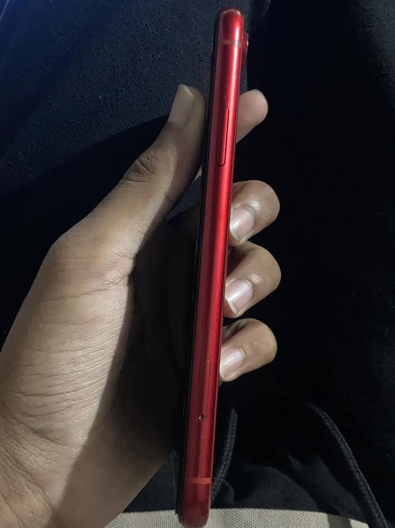 Apple iPhone XR 3