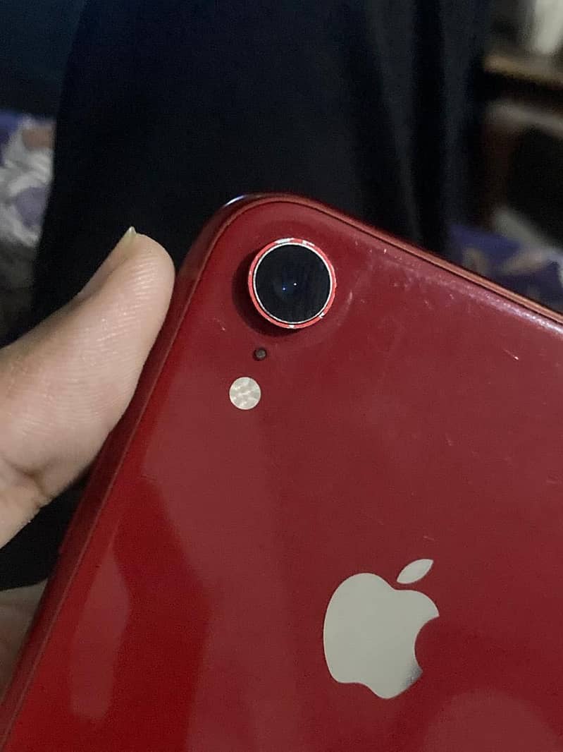 Apple iPhone XR 6