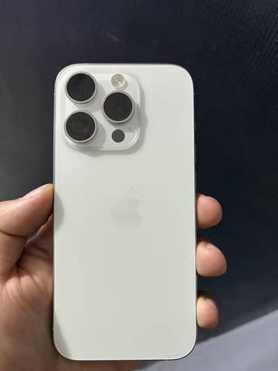 Apple iPhone 15 Pro 03037164000
