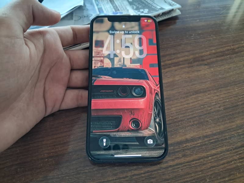 Apple iPhone 12 3