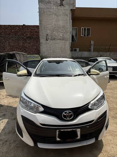 Toyota Yaris 2021