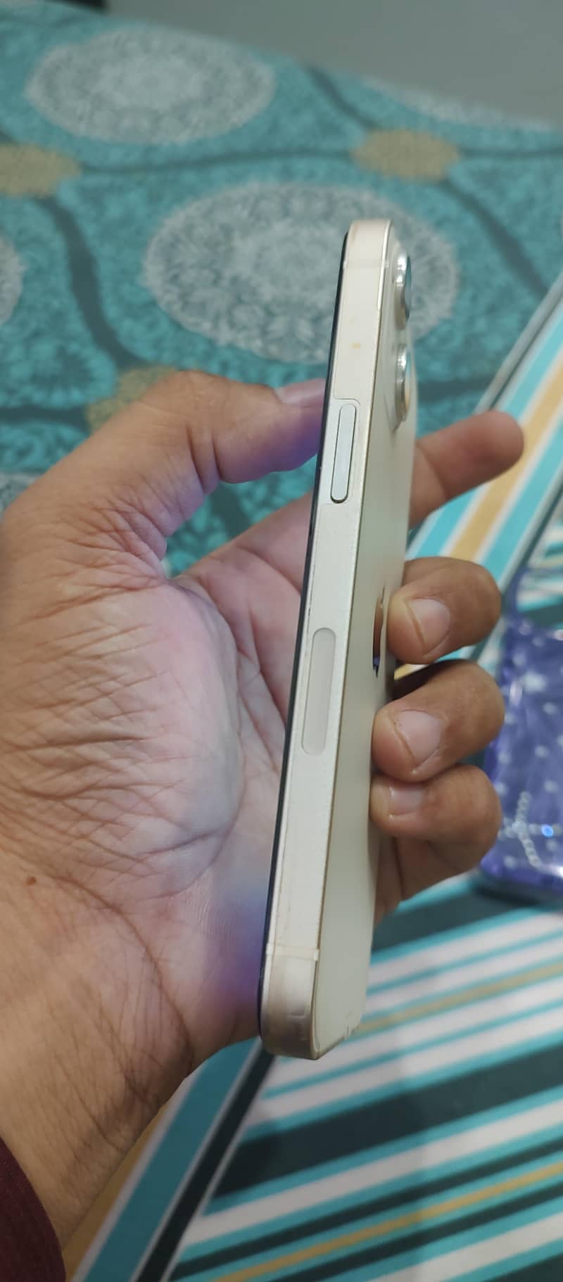 Apple iPhone 13 3