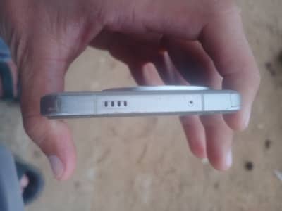 Vivo iQOO 13