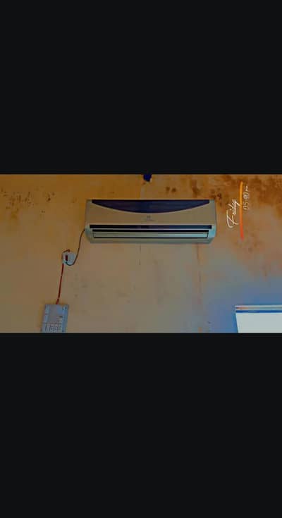 non inverter AC for sale used ma h jis Bhai na lana Chak kr k la sukta