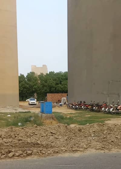 IN ZONE-4 PLOT # C-129 COMMERCIAL PLOT LOCATED IN THE BEST BLOCK OF DHA LAHORE.