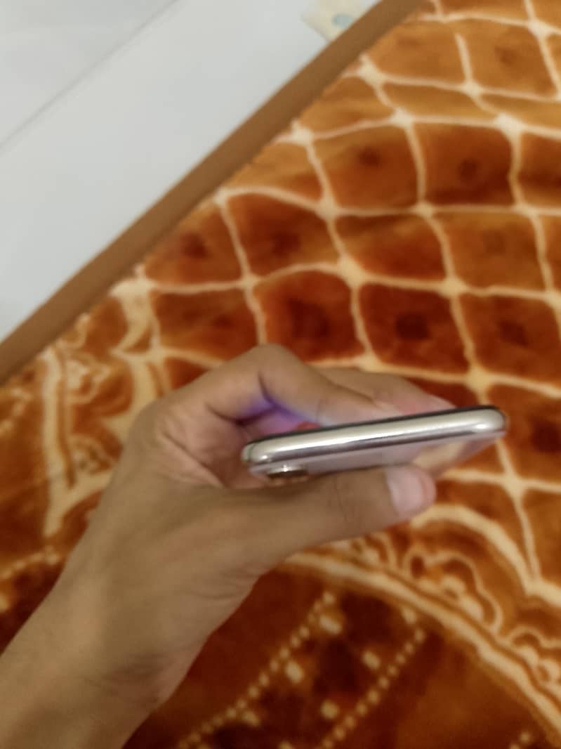 Apple iPhone X 8