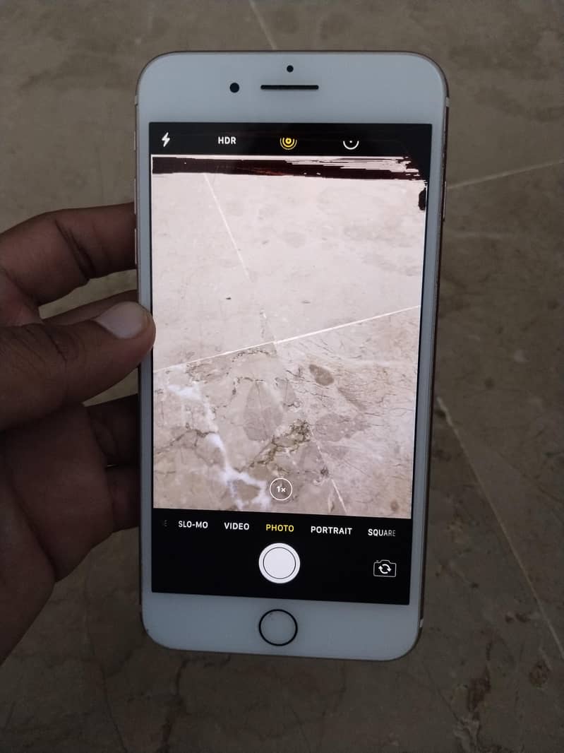 Apple iPhone 7 Plus 2