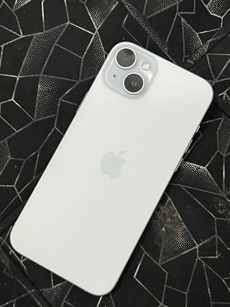 Apple iPhone 15 plus 7
