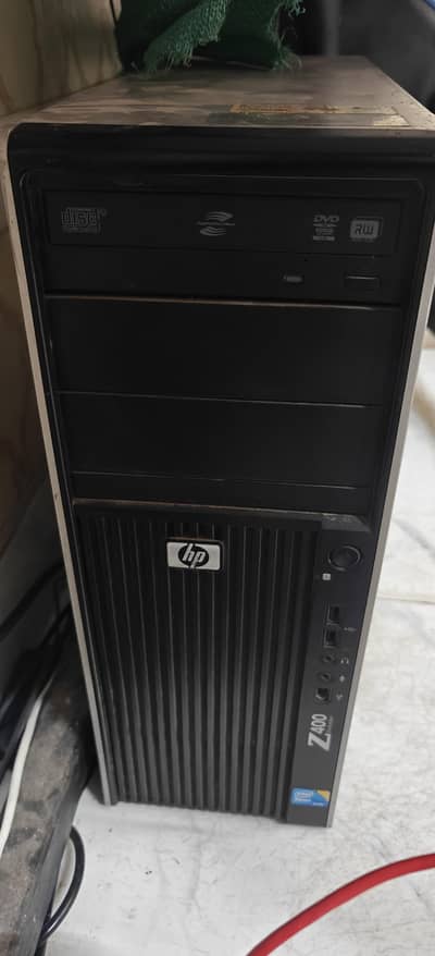 HP Z400 Workstation Xeon X5690 24 gb ram 128gb SSD 250 gb HDD