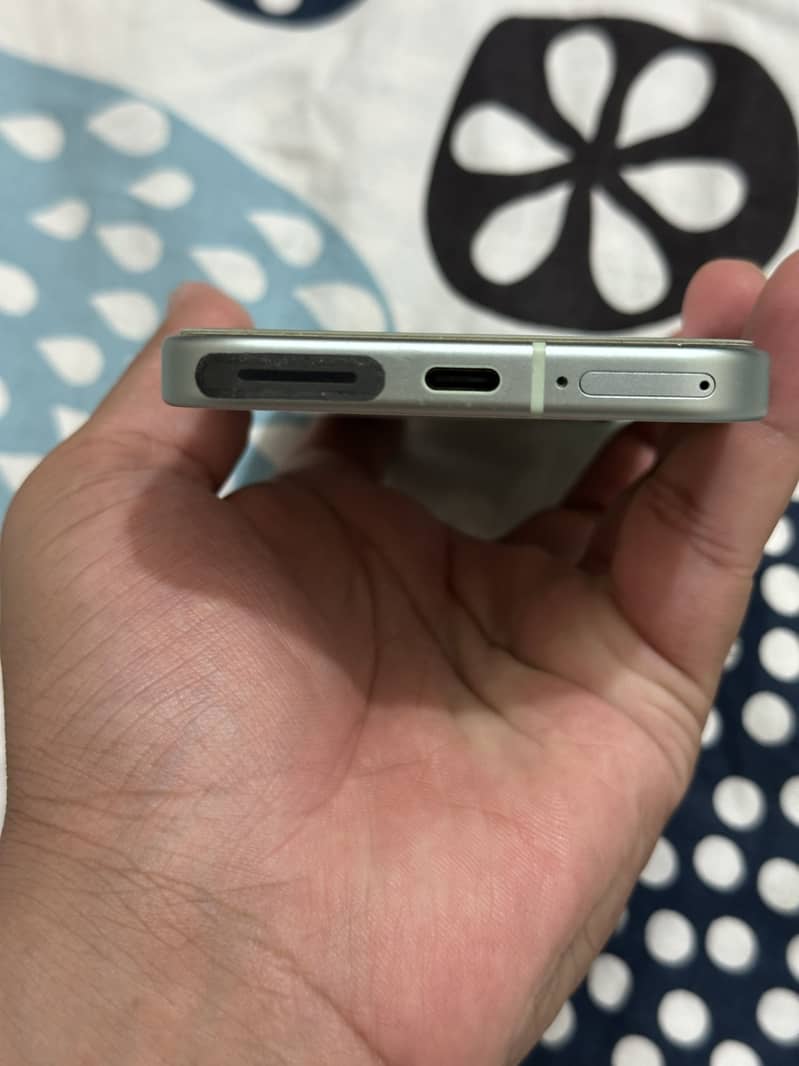 Google Pixel 9 12/128 4