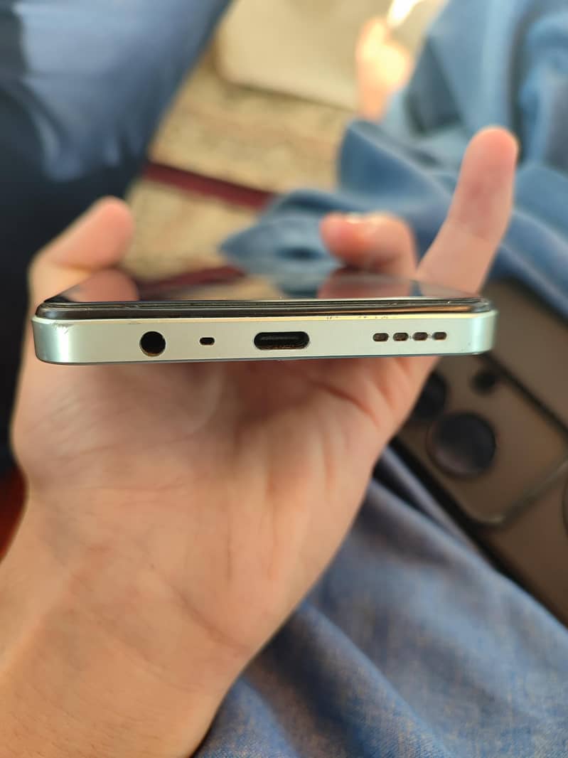 Realme Note 60x 6