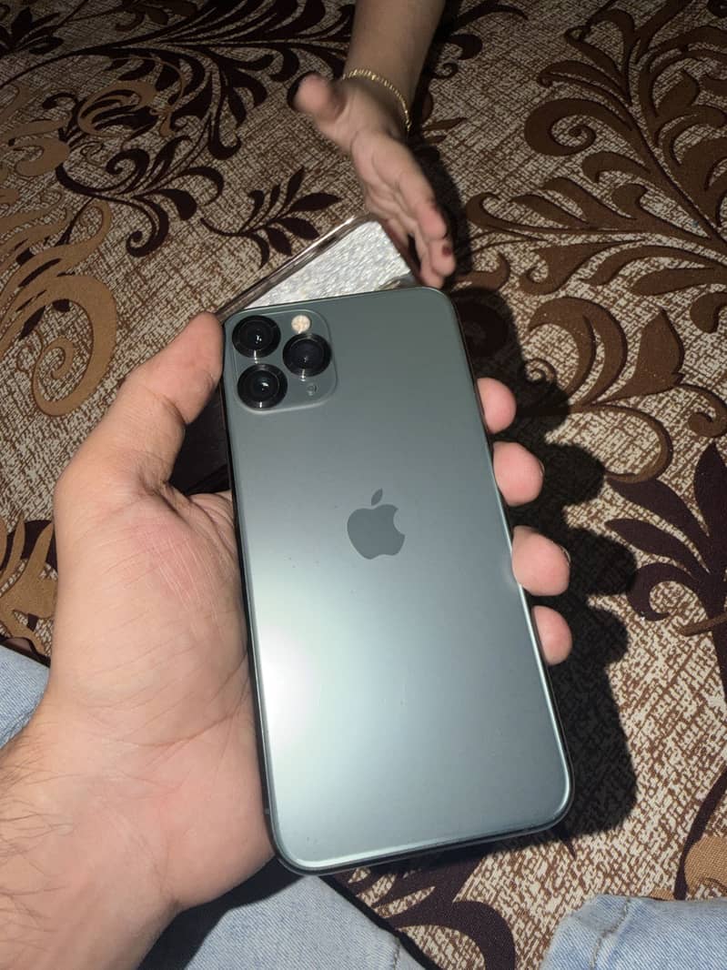 Apple iPhone 11 Pro 0