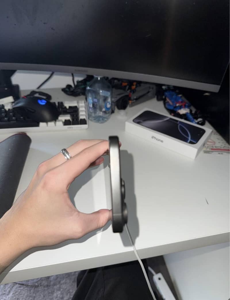 Apple iPhone 15 Pro Max 1