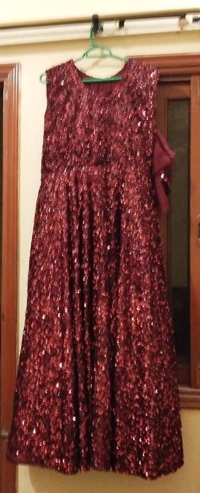 maroon maxi , long frock . . . squeeze maxi