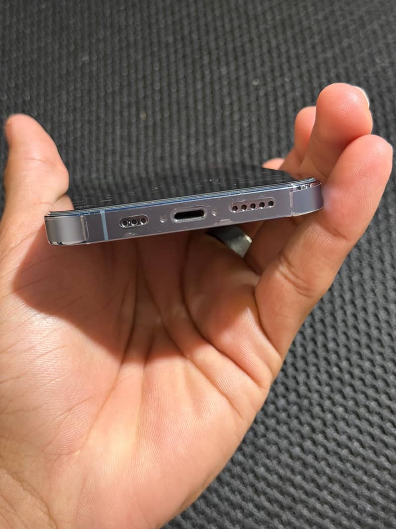 Apple iPhone 13 Pro 3