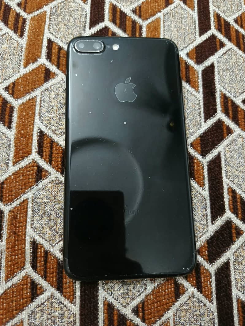 Apple iPhone 7 Plus 2