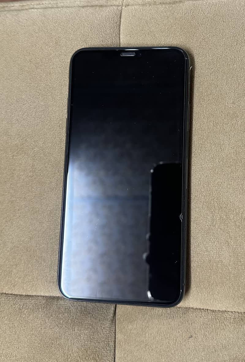Apple iPhone 11 Pro Max 3