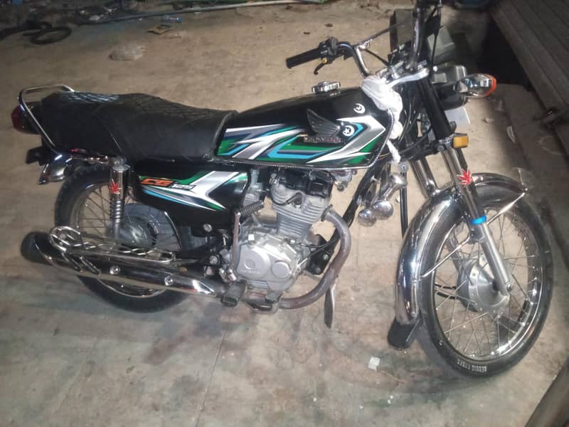 hoda125 5