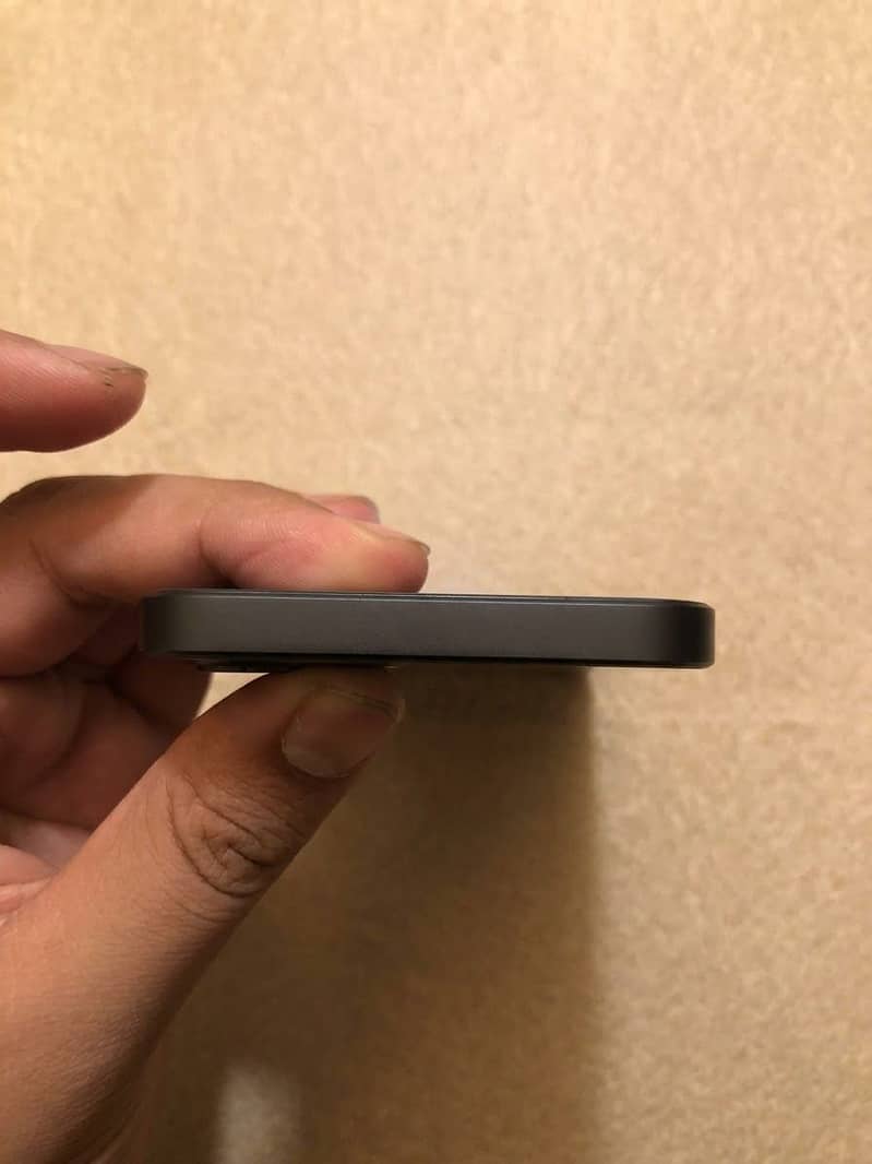 Apple iPhone 12 5