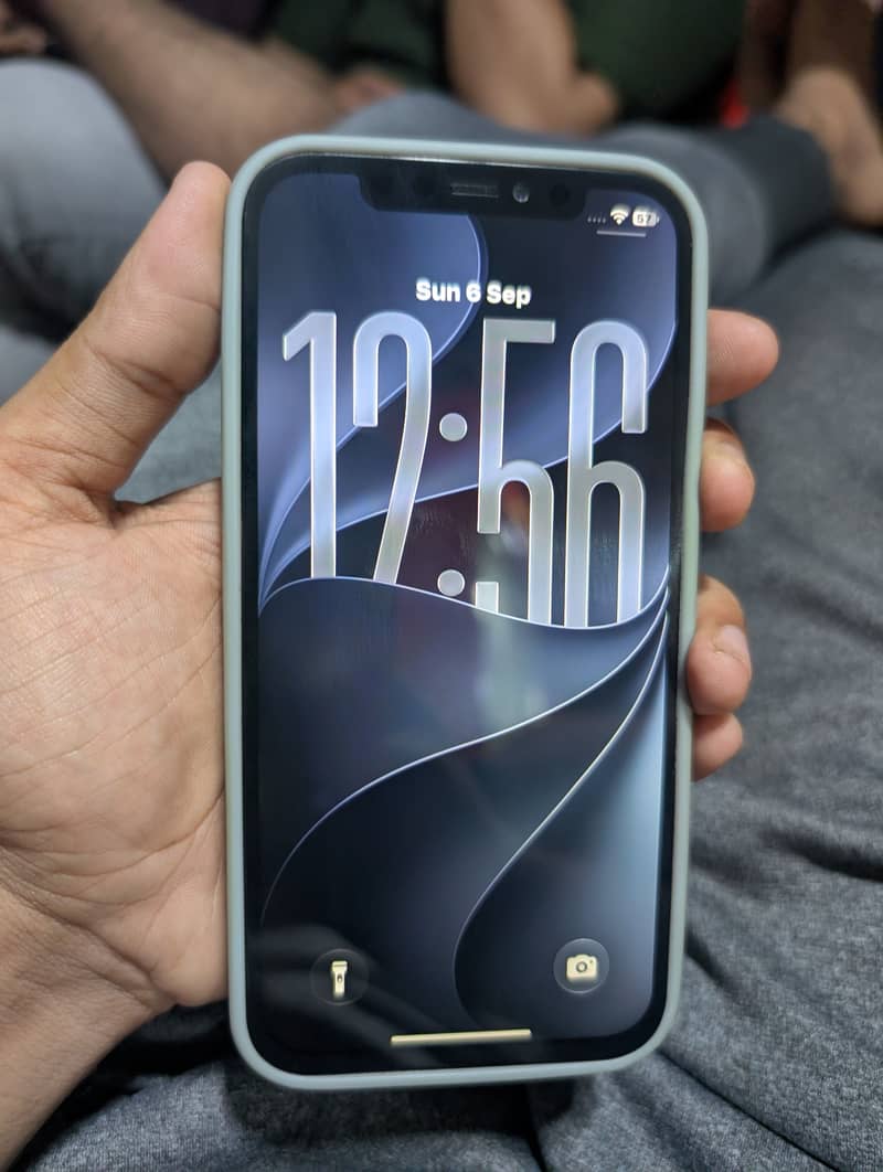 Apple iPhone 12 0