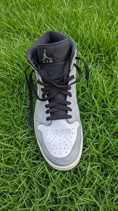 Original Air Jordan 1 Mid Wolf Size UK 9 EUR 44 Excellent Condition