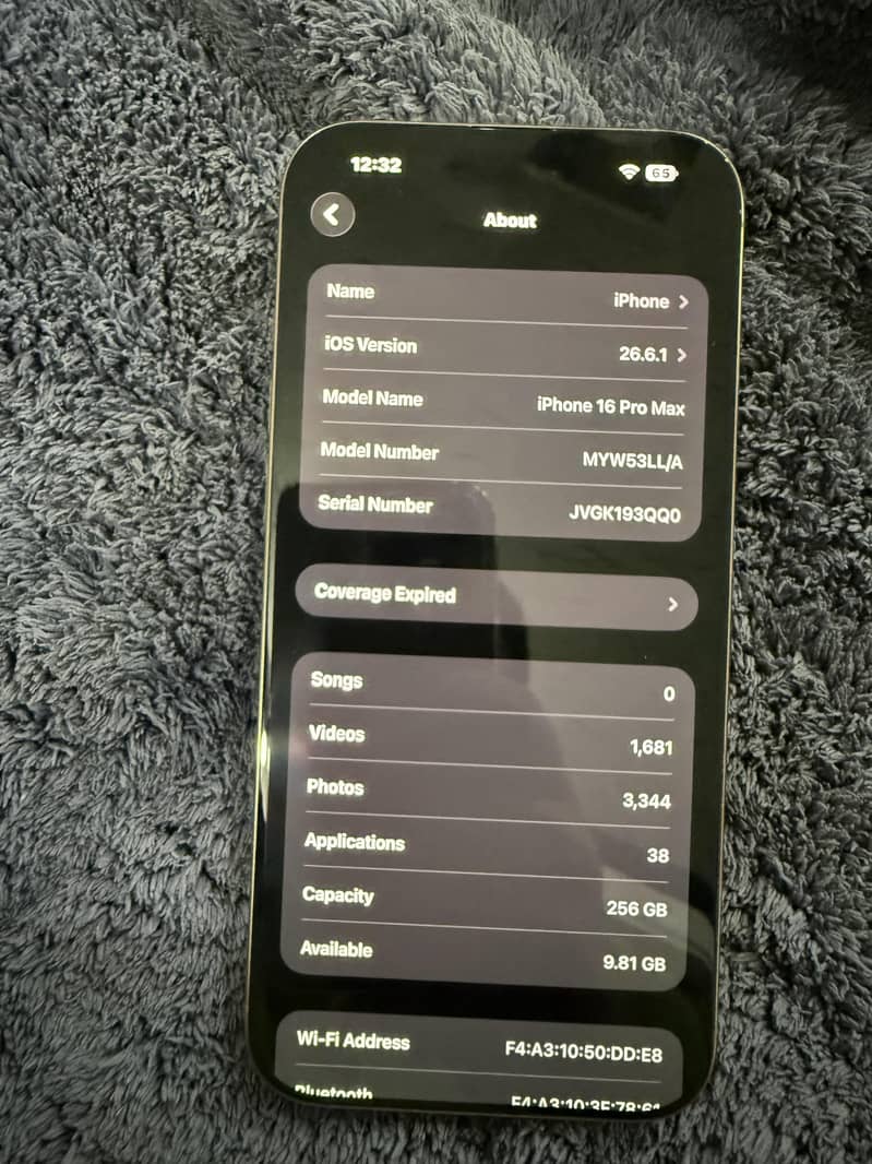 Apple iPhone 16 Pro Max 0