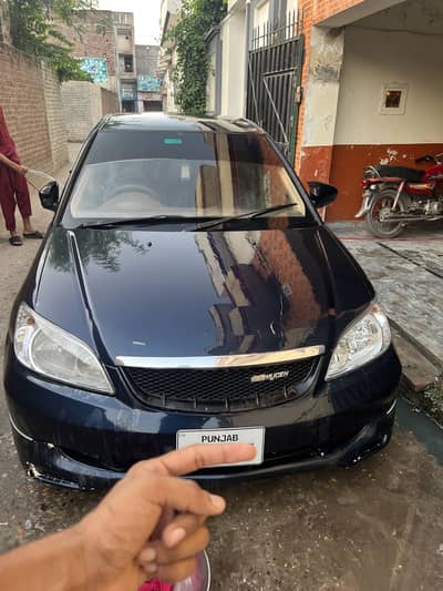 Honda Civic Oriel 2004