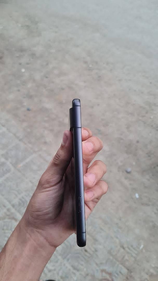 Google Pixel 8 2