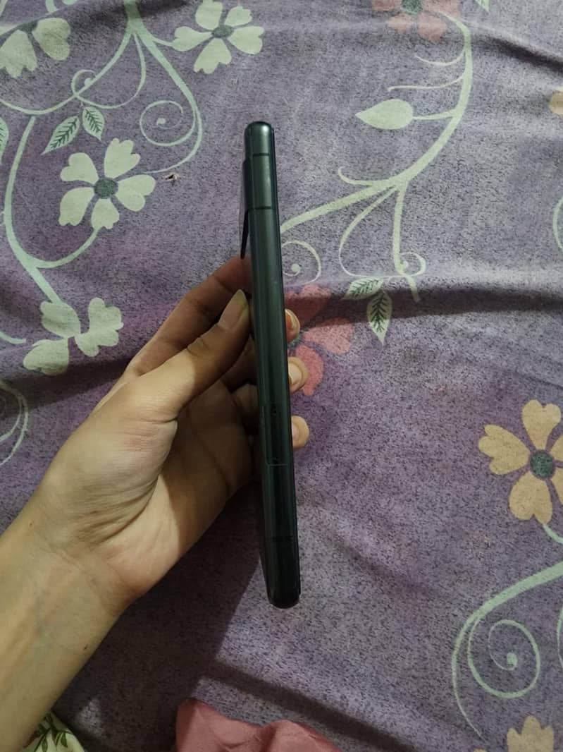 Google Pixel 7a 3